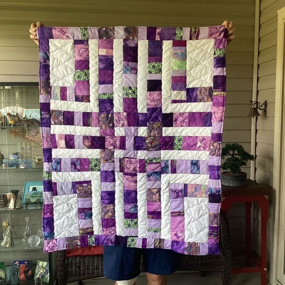 NWT Hand Crafted Purples and White Quilt - Picture 3 of 13